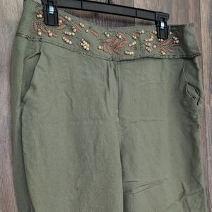 Larry Levine Olive Green Cropped Dress Pants 14           P209